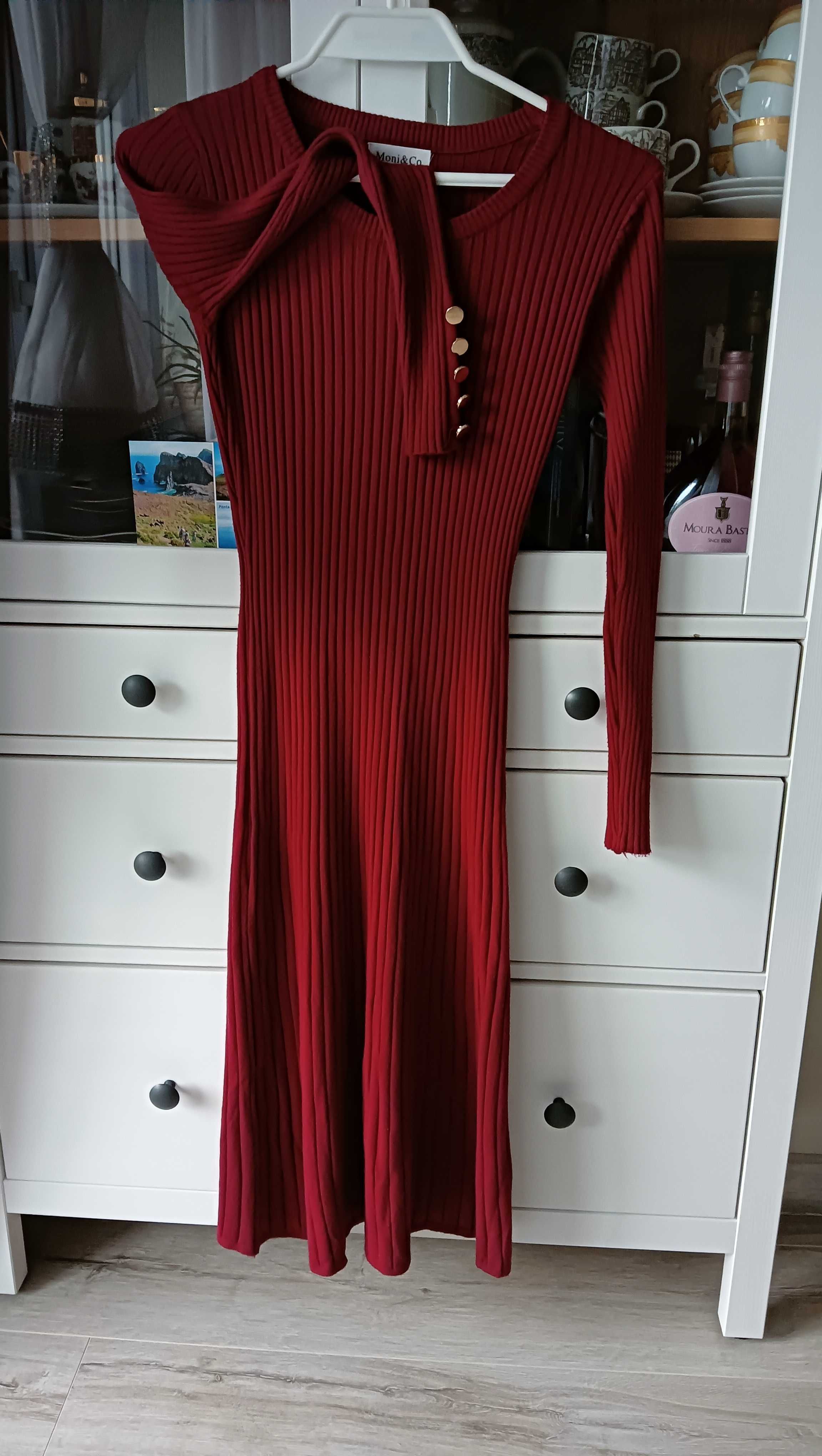 Sukienka sweterkowa L/XL