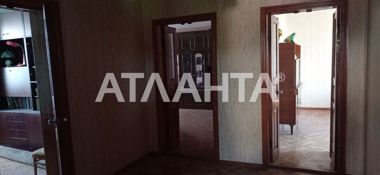 Добротный дом в Нати!