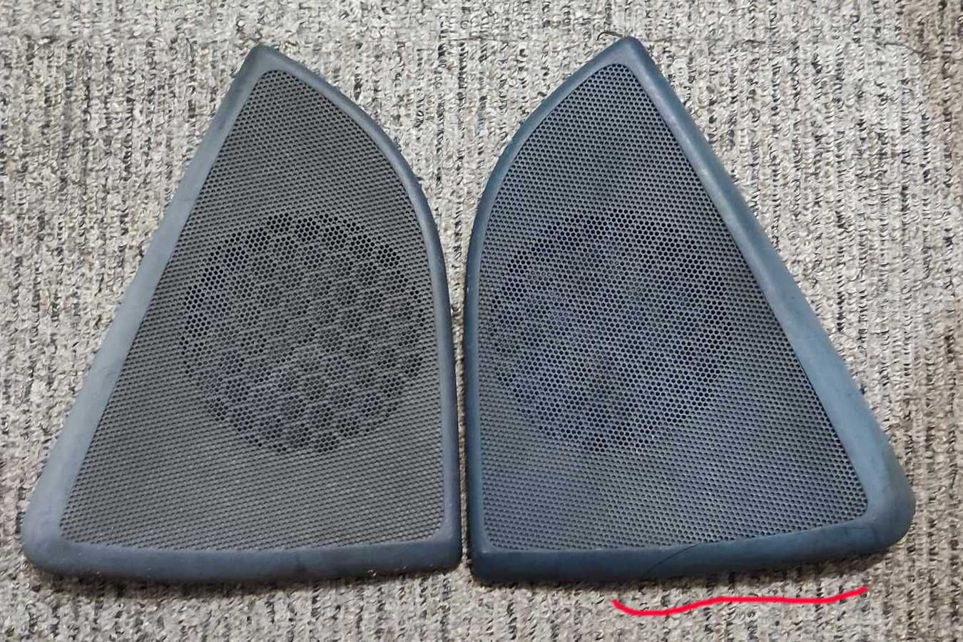 Osłony maskownice głośnika przód Renault Espace III     2 szt