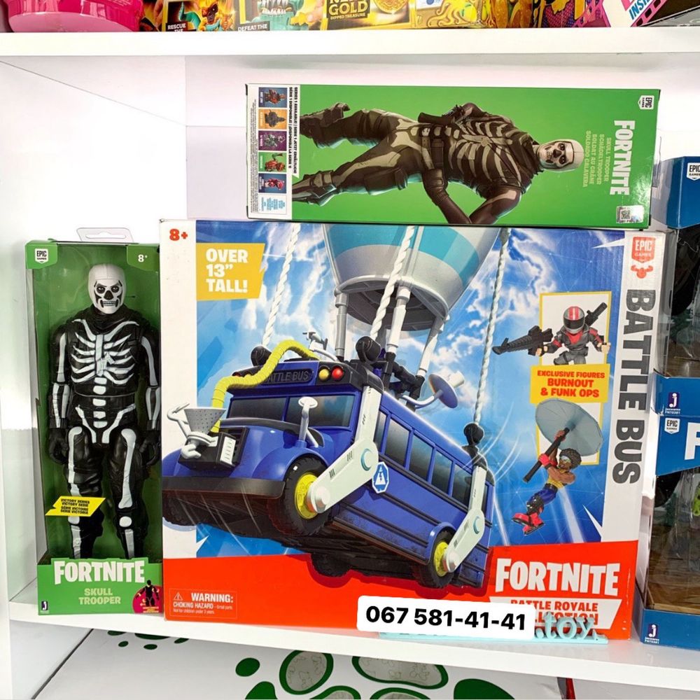 Fortnite автобус, большой набор с 2 фигурками в комплекте