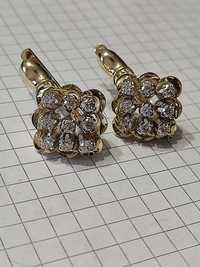 Золоті сережки, з діамантами 1.44 карат, 585 проба.