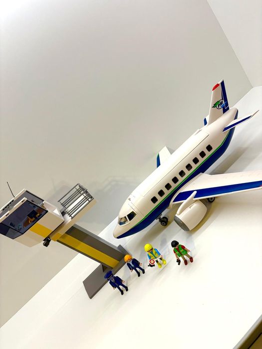 Playmobil City Action 71392 Wielki Samolot transportowo-pasażerski