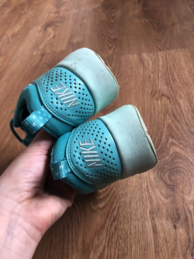 Buty sportowe Nike Air Max Thea rozmiar 38