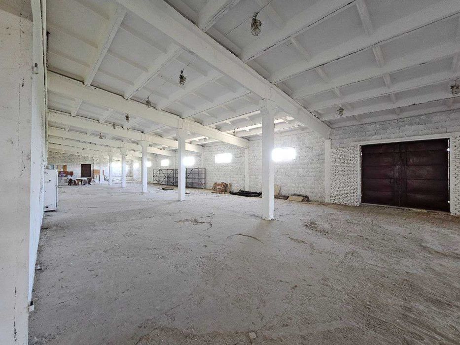 Комерційне приміщення (склади) для БІЗНЕСУ в м.Борщів