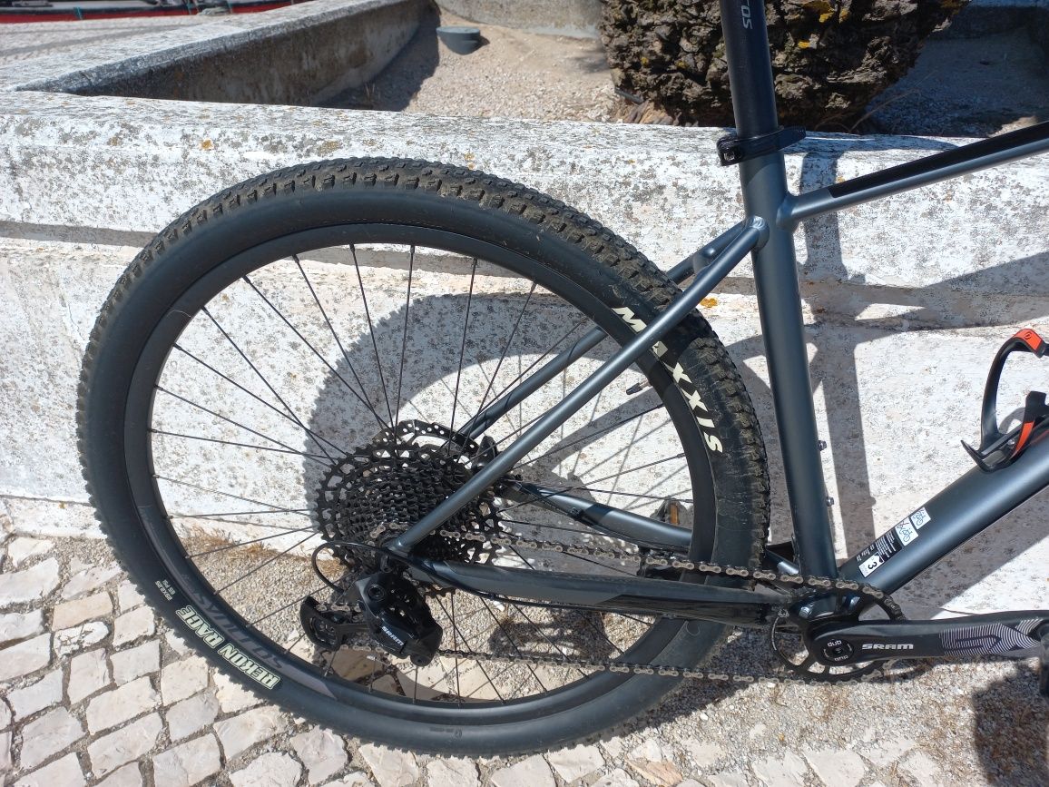 Bicicleta Scott Scale 970