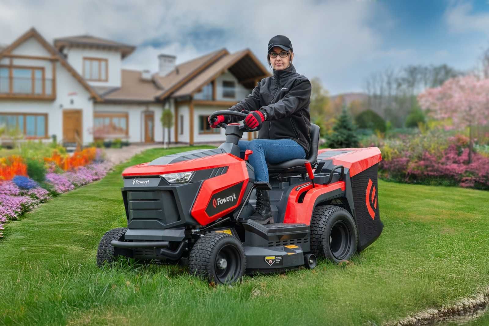Traktor ogrodowy kosiarka 12,5 KM FAWORYT PRO TR 92H Loncin 452cc