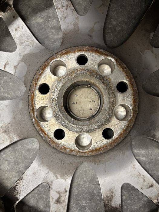 Felgi audi tt R17 5x112 et50 2 sztuki, jedna et47