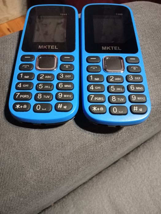 Dwa telefony komórkowe każdy na 2 karty SIM nowe