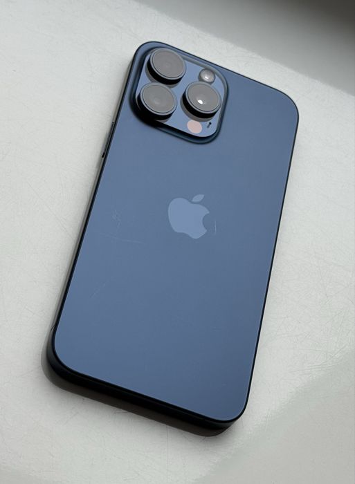 Apple Iphone 15 Pro Max Blue Titanium 256GB в дуже хорошому стані 99%