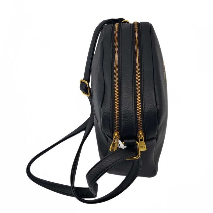 Czarna torebka Enrico Coveri przez ramię