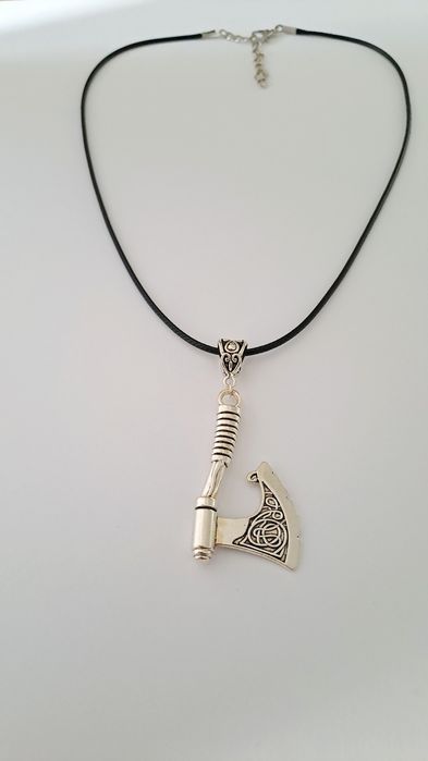 Słowiański celtycki topór Peruna Perun wisiorek