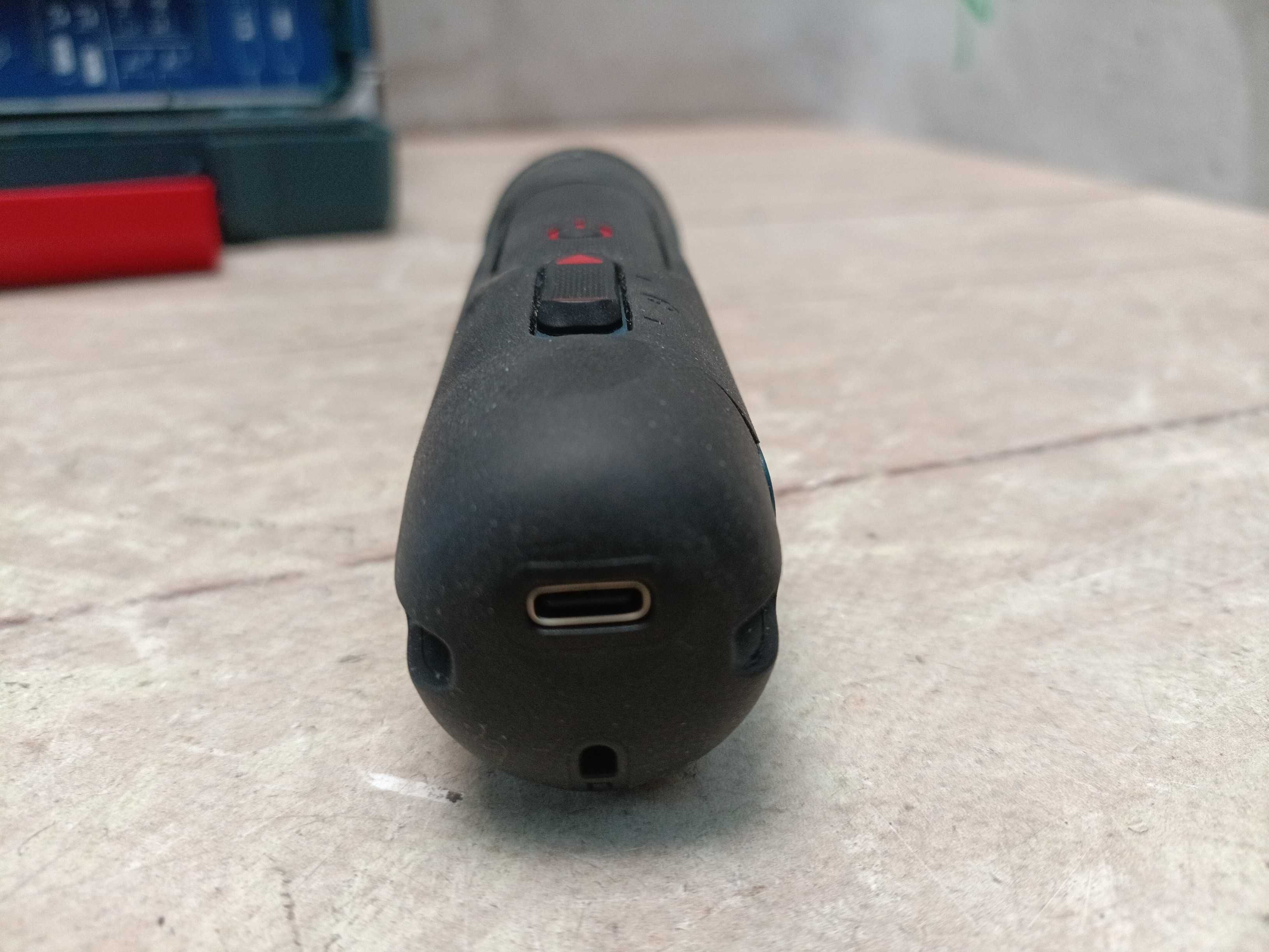 Bosch GO 3 акумуляторна викрутка Professional + тримач + біт + кейс