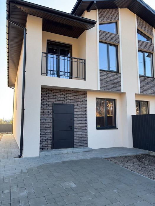 Дуплекс на 3.5сотках в Ірпені, газ, керамоблок.