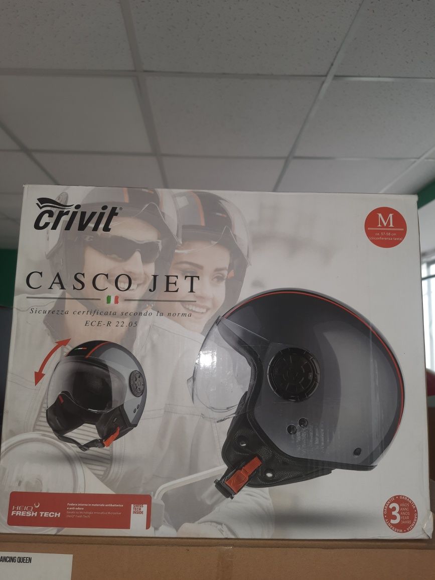 Мотошолом Crivit