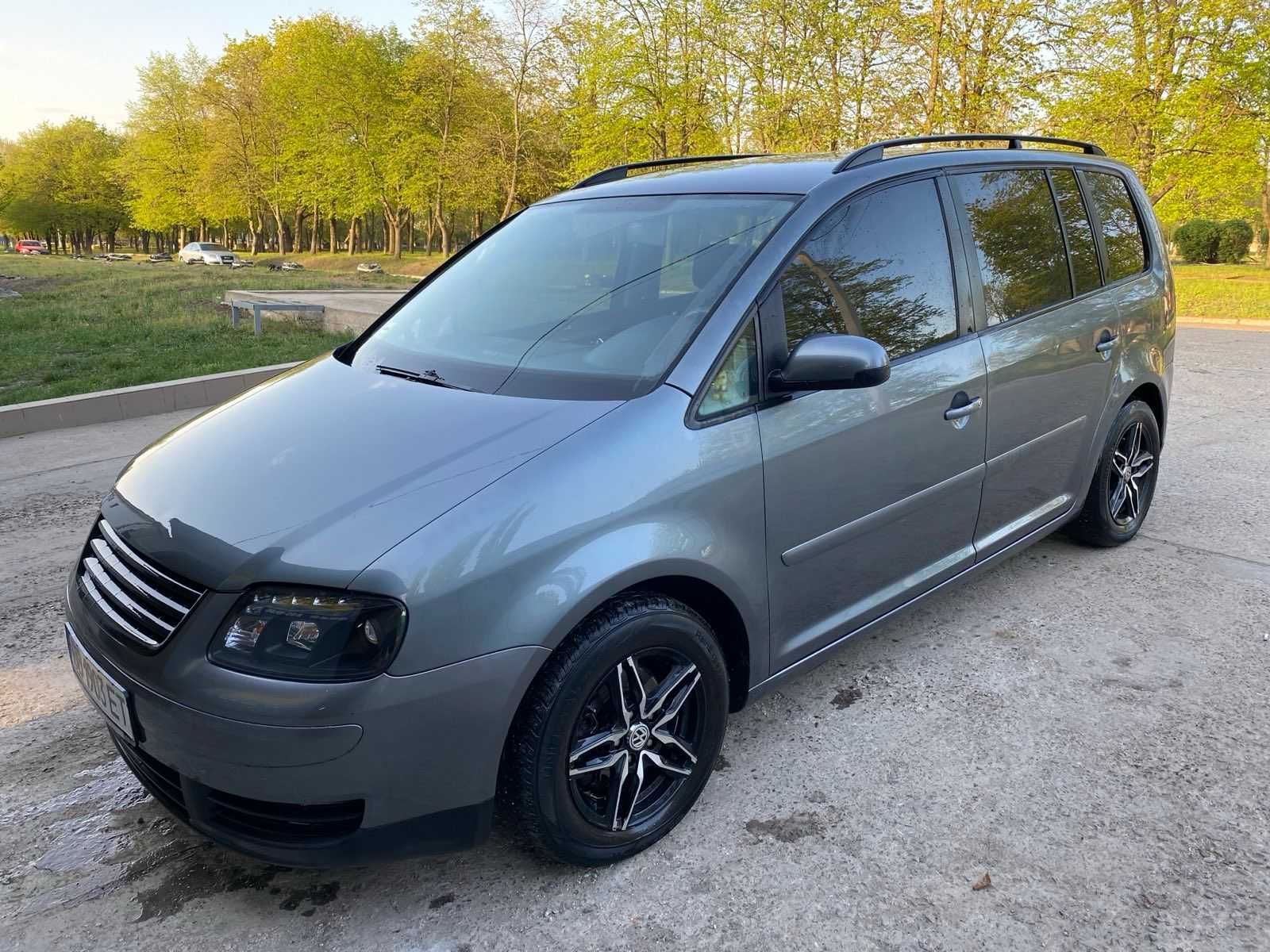 Volkswagen Touran 1T1