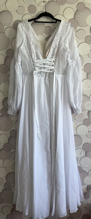 Продам весільну сукню