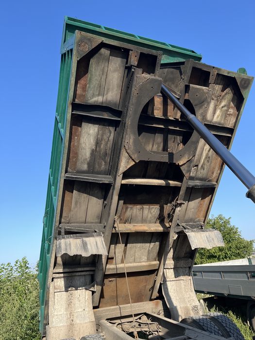 ЗіЛ ММЗ 554М дизель MAN 4.6л кузов 15кубів