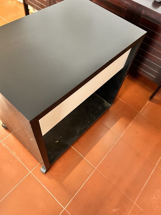 Secretária / Mesa