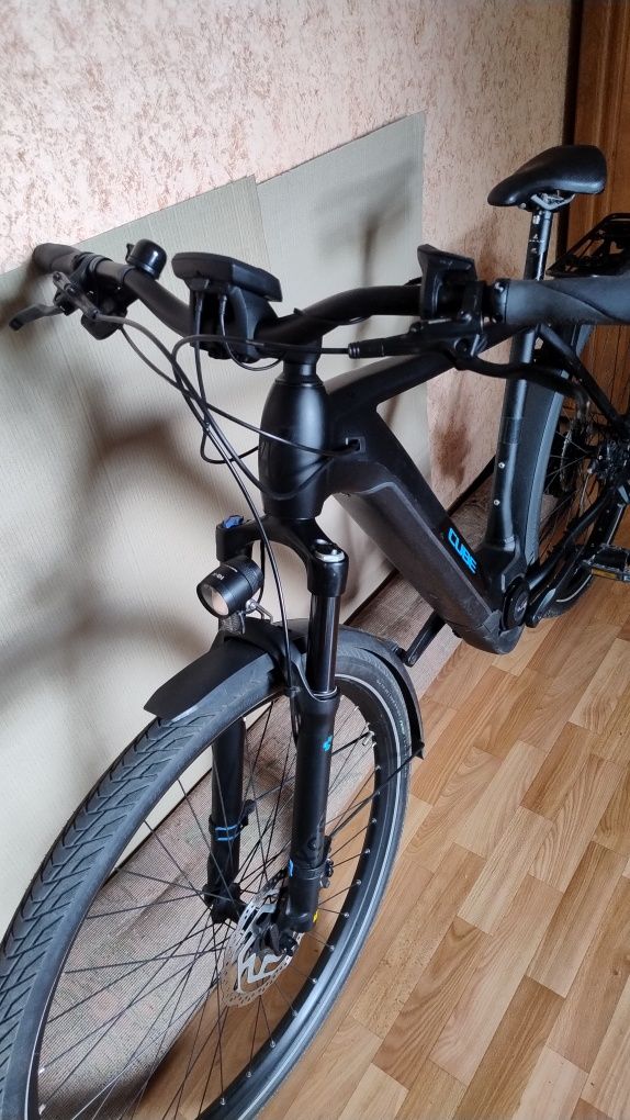Электровелосипед Cube Katmandu Pro 625 Bosch