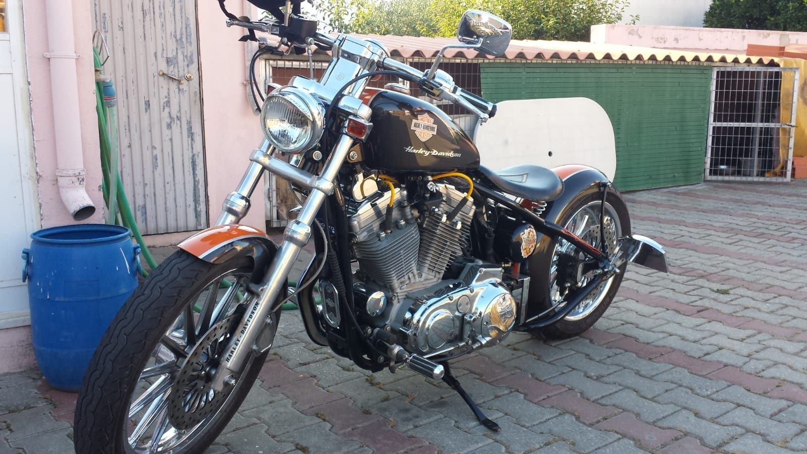 Harley Davidson Sportster 883