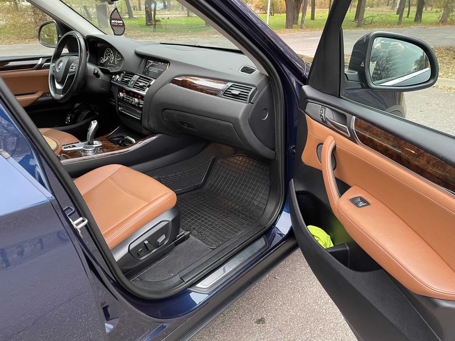 BMW X3F25 • 35i AT  xDrive