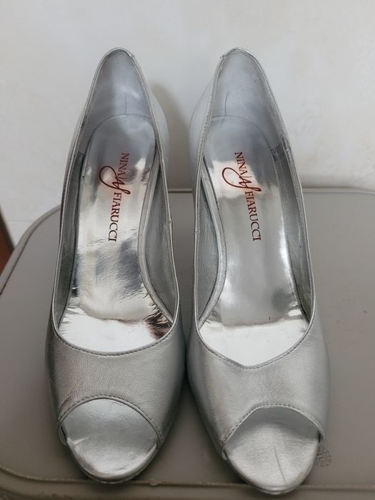 Nina Fiarucci szpilki czółenka 35 buty na obcasie