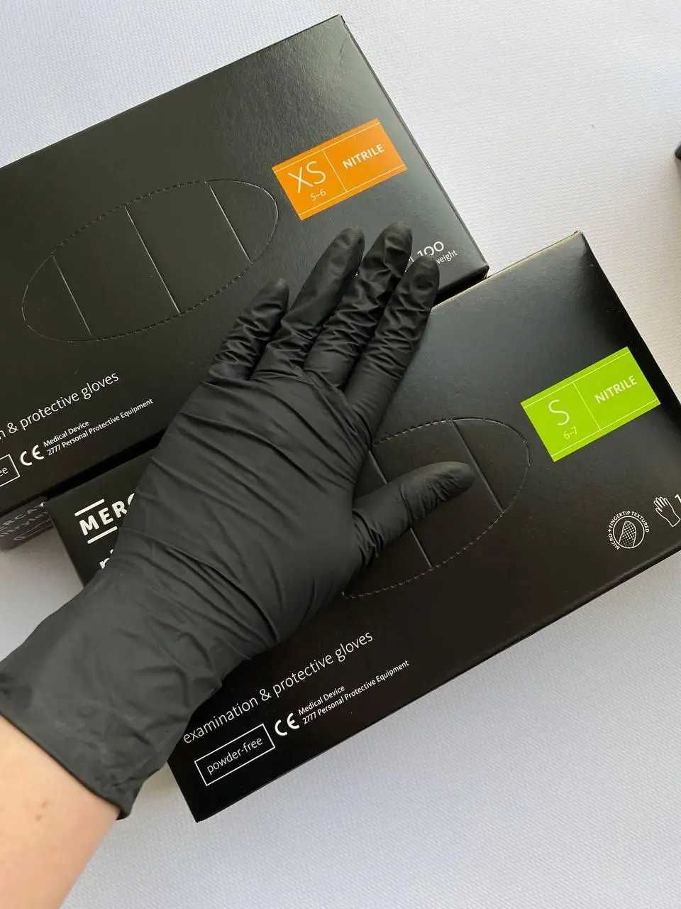 Крепкие и удобные: нитриловые перчатки Nitrylex для бьюти мастеров