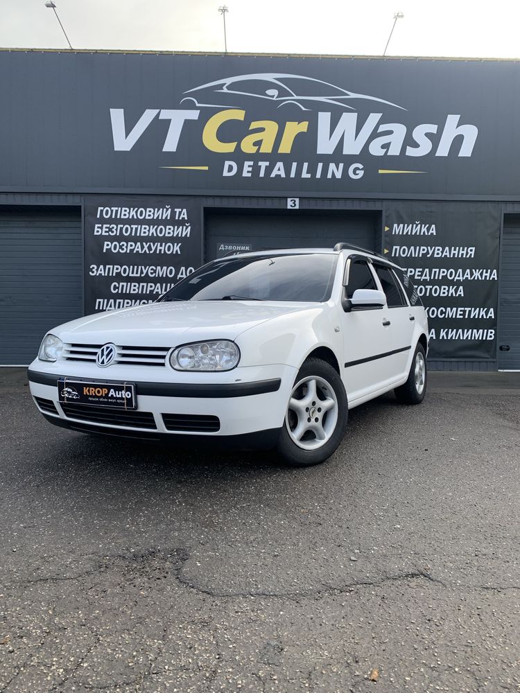 Volkswagen Golf 4 2001 рік 1.4 бензин газ