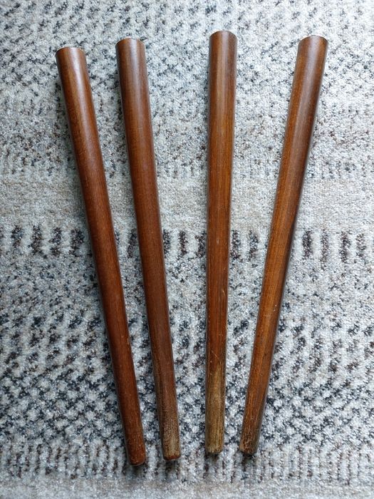 Drewniane nogi PRL stół vintage drewno