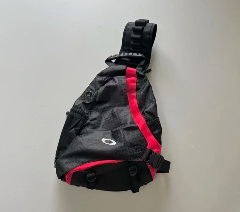Сумка/рюкзак oakley sling bag waterproof(водонепроницаемая)