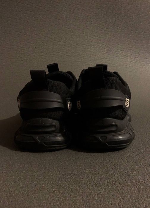 Кроссовки Suadex.