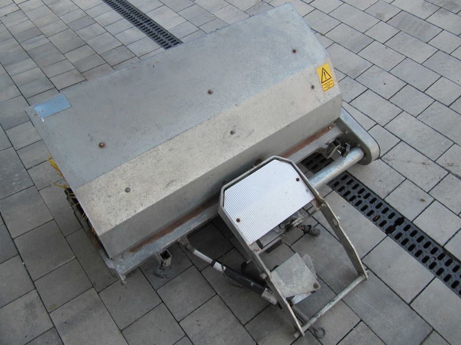 Zamiatarka Szczotka Traktorek Husqvarna Rider PF 21