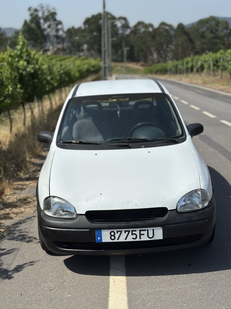 Opel Corsa 1.5D 3 portas