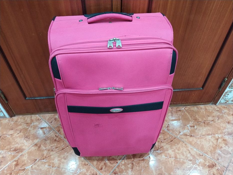 Mala malas de porão até 23 kg viagem casa quarto apartamento vivenda.