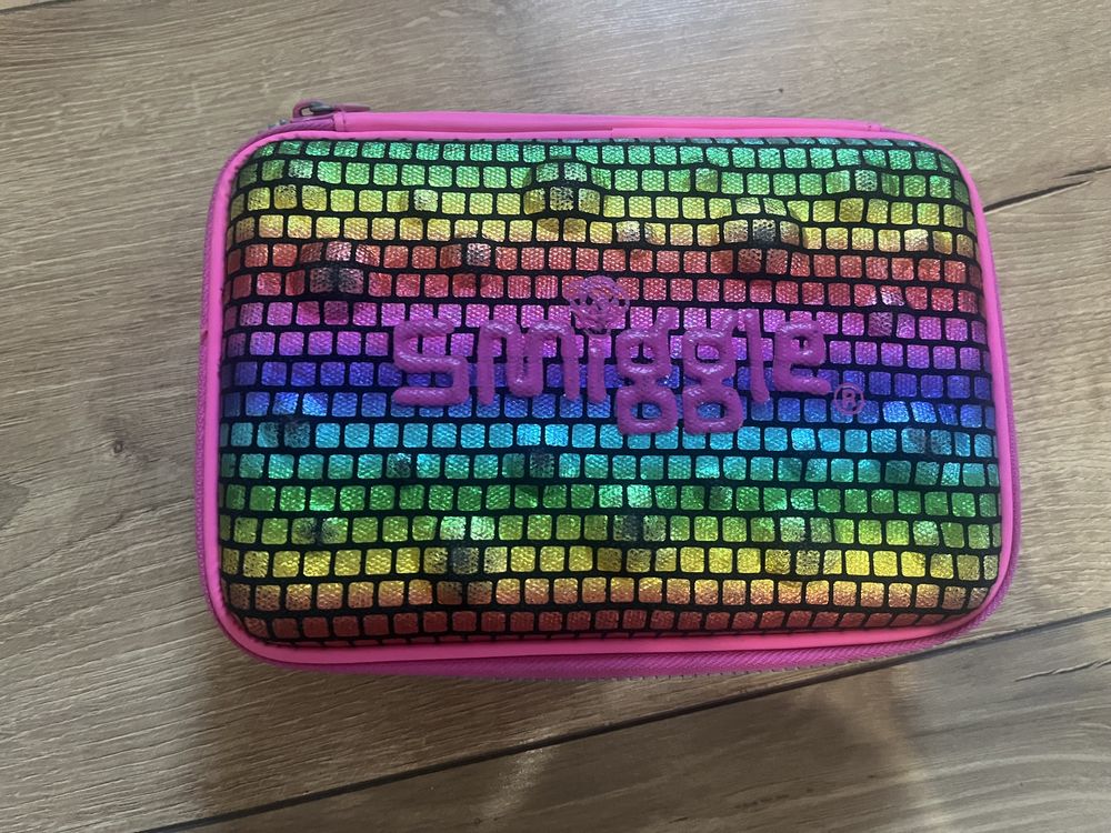 Piórnik smiggle