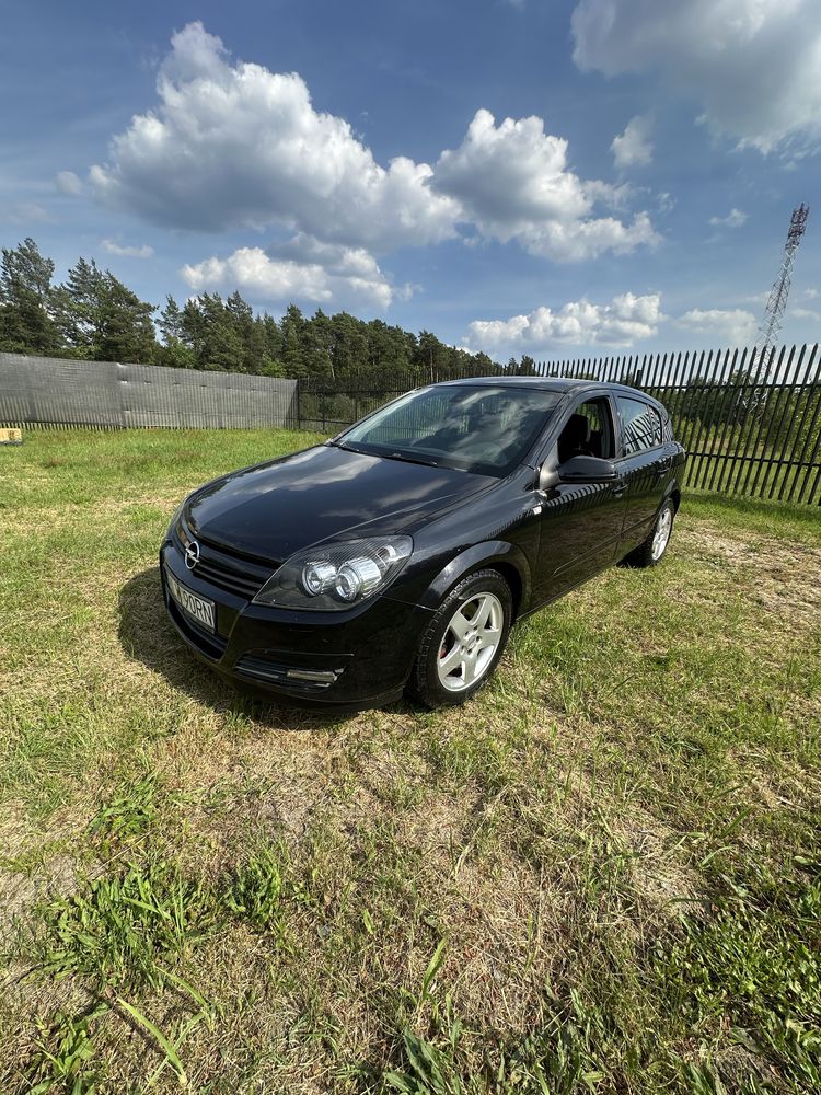 Opel astra H 1,9 cdti 150km 6 biegow klima hak