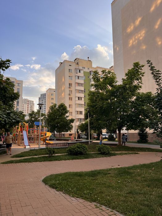 Оренда 1к квартири 45м2 в ЖК Піонерський квартал Вишневе Мододіжна