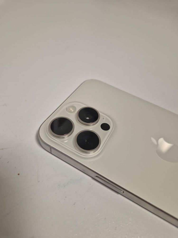 Zamienie badz sprzedam Iphone 15 pro max