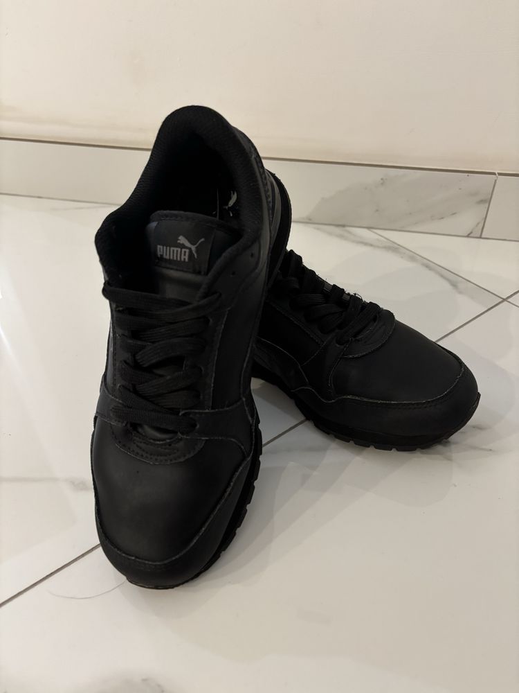 Продам кроссівки Puma