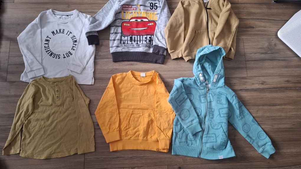 Swetry chłopięce H&M