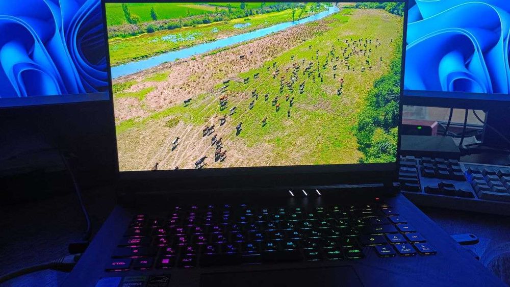 Ноутбук для геймерів ROG Strix G16 (2023) G614JU-N4224