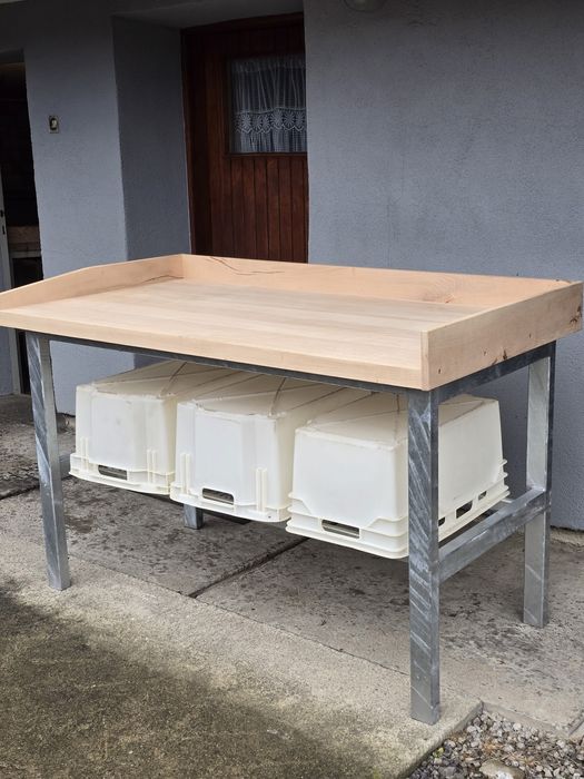 Stół masarski ocynkowany Solidny