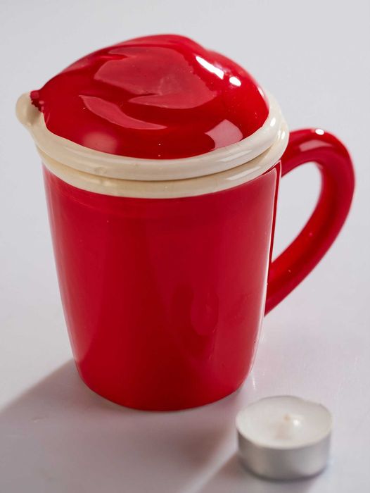 Kubek masywny duży czerwony z pokrywką 500ml