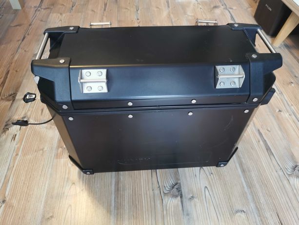 TRIUMPH TIGER 1200 - kufer aluminiowy czarny