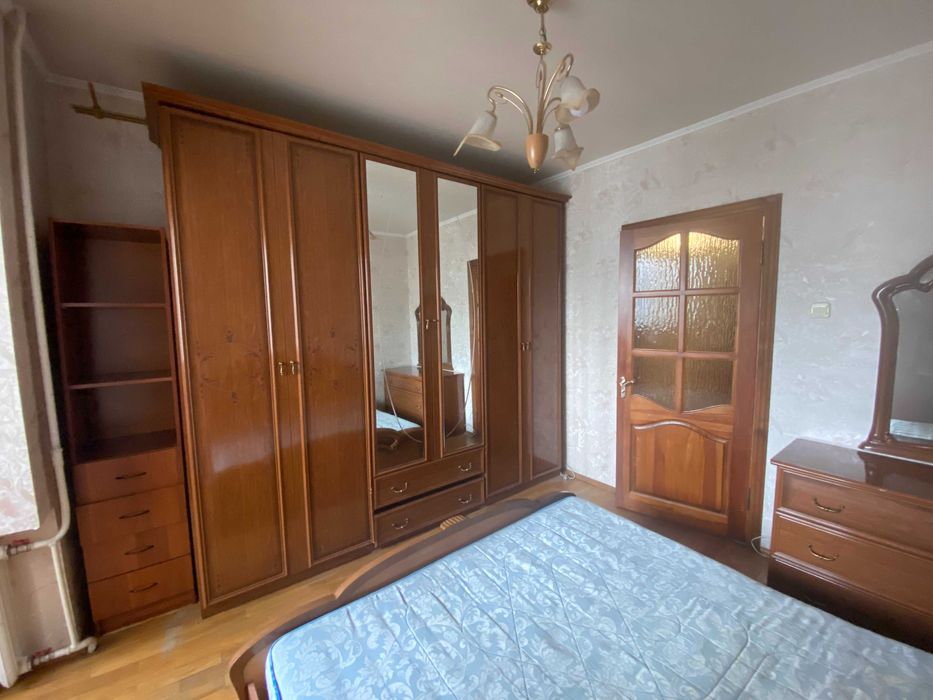 Продаж 2-к. Драгоманова, 31в. Метро Позняки 5 хв. Осокорки, Харківська