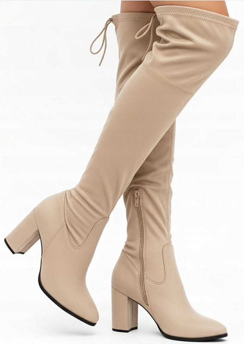 Beżowe Kozaki Muszkieterki Na słupku Za kolano Nowe