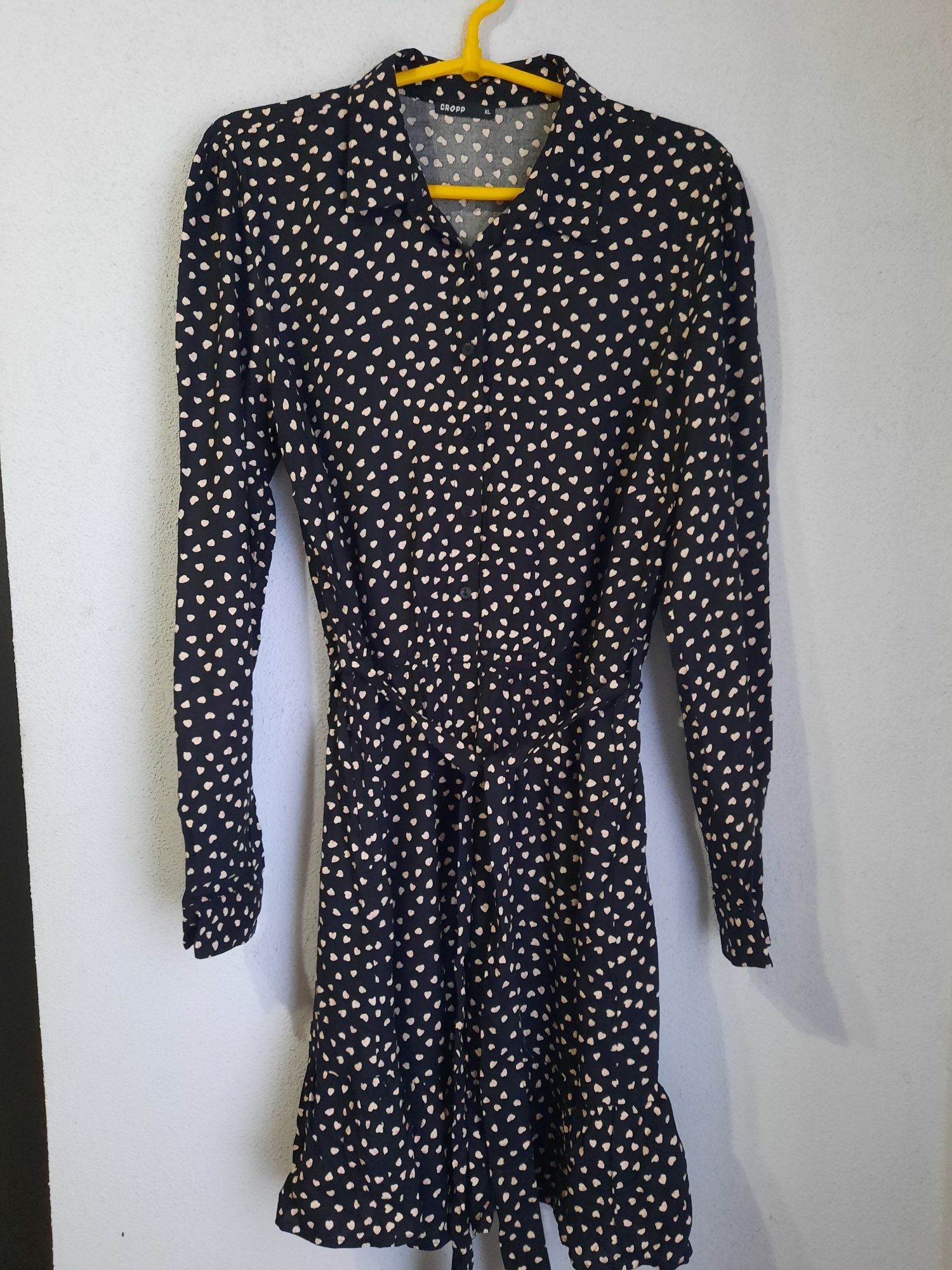 Sukienka w serduszka długi rękaw cropp xl