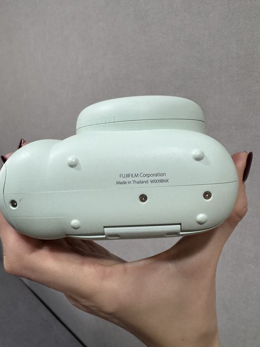 Fujifilm INSTAX MINI 12