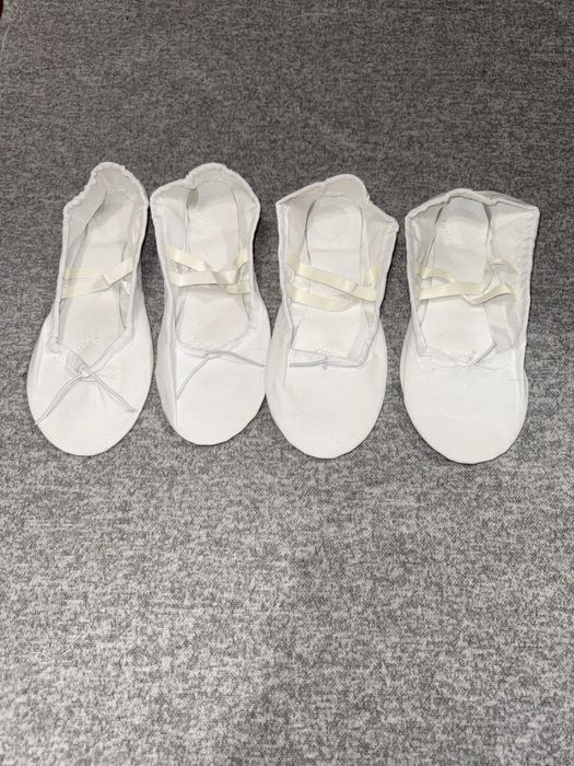 Белые балетки для танцев. Білі балетки для танців