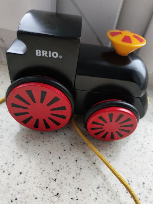 Іграшка -каталка. Дерев'яний поїзд паровозик BRIO
